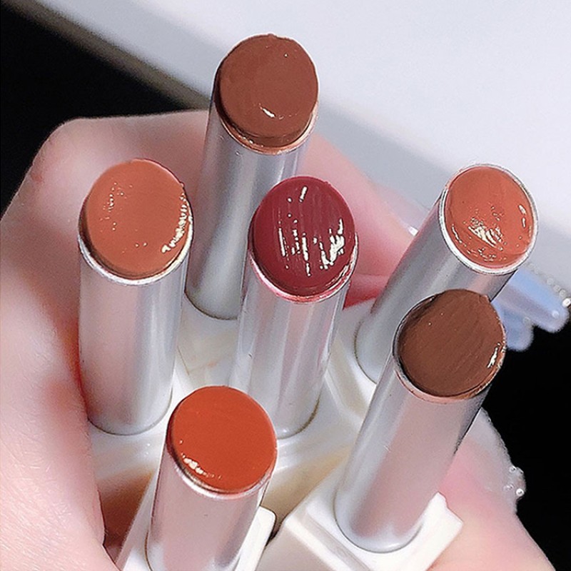 Solid Lip Gloss Manufacturer - Cappuvini Irregular Design Small White Tube Moisturizing