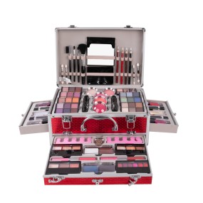 Makeup Kit Factory - Natural Cosmetics Gift Set