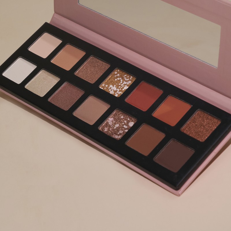 Eyeshadow Palette Factory - Custom 14 Colors Fancy