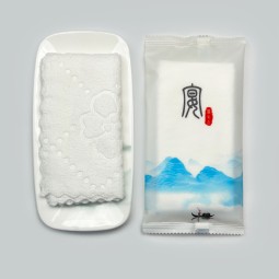 Wet Towels Manufacturer - Disposable Customized Serrated Packing Wet Towels Thickened Version Direct Sales