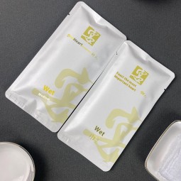 Wet Towel Manufacturer - Custom Logo 23x23cm Four-Sided Seal