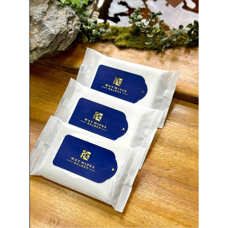 Wet Wipes Manufacturer - Custom Logo 5-Pcs Hot Stamping Gold Silver