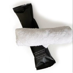 Refresher Wipes Manufacturer - Factory Direct Custom Logo Hotel Restaurant Disposable Refresher Wipes Airway