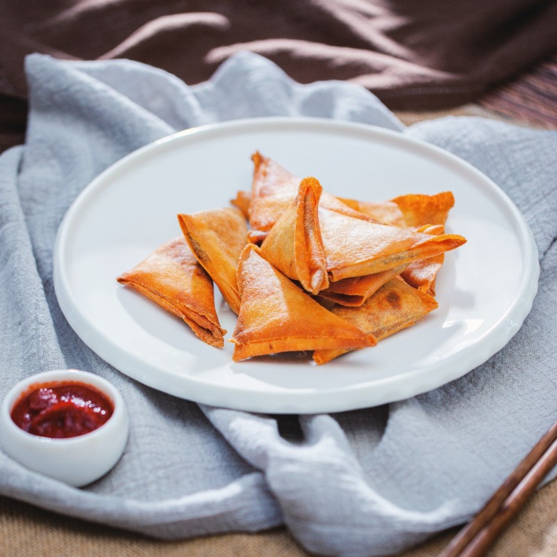 Halal Frozen Samosa Manufacturer - Wholesale Crispy Fried Breakfast Ramadan Gifts