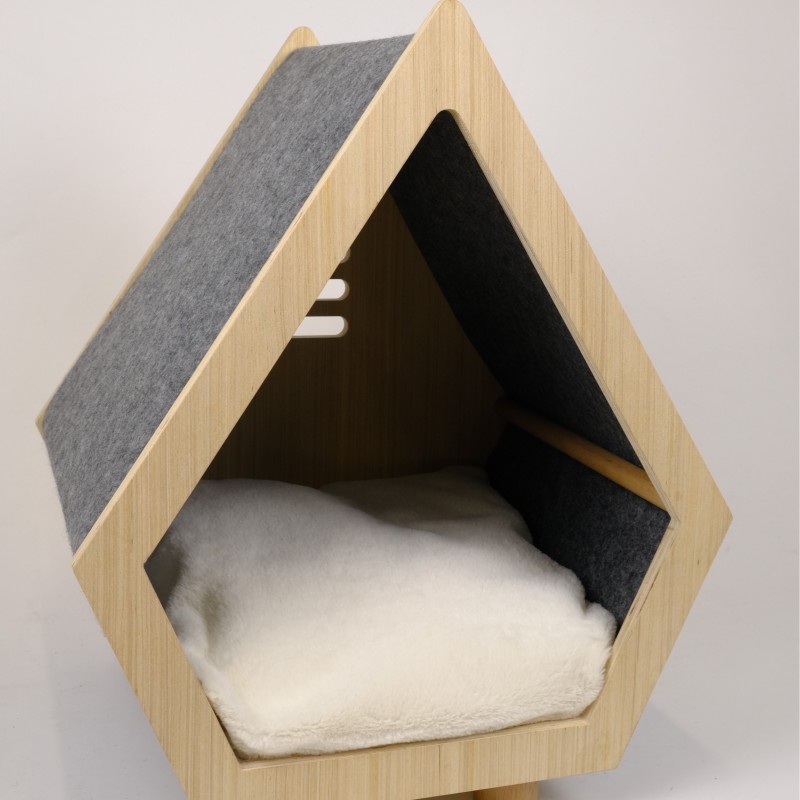 Heated Cat House Supplier - Play Balls Scratch Board Ramps