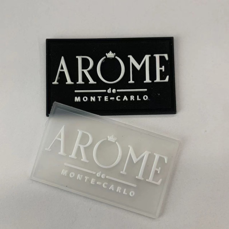 Soft Silicone Label Factory - Low Moq Custom logo Embossed