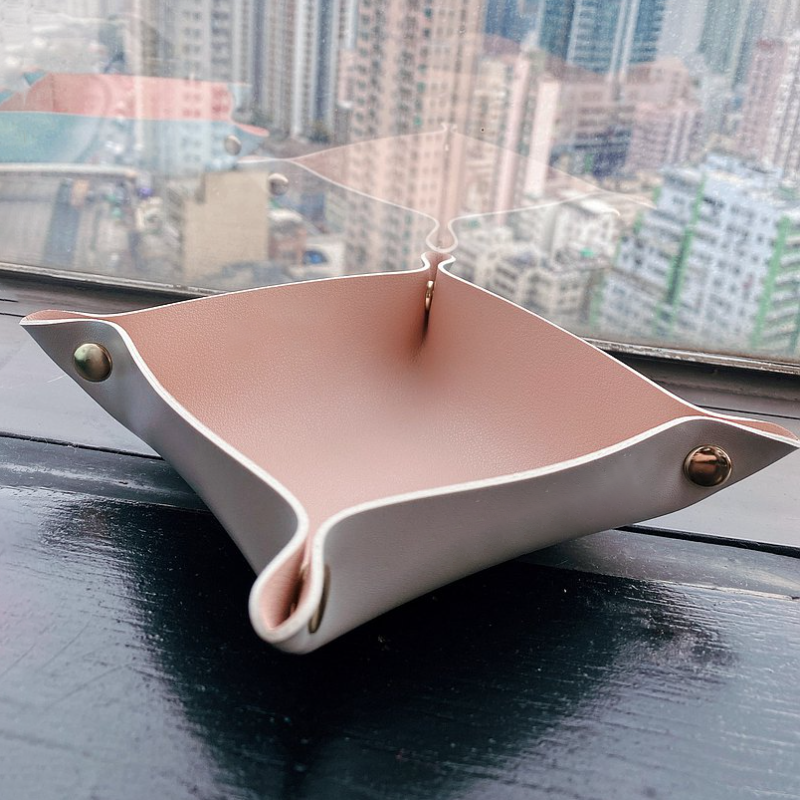 Cosmetic Tray Supplier - YY Custom Leather Valet Office Organizer