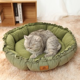 Pet Bed Manufacturer - Shrinking Drawstring Flower Bud