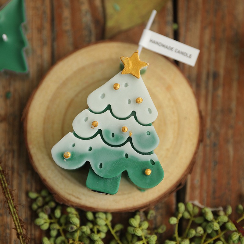 Christmas Scented Candle Factory - YOSHI Wholesale Custom Tree Shape Soy Wax