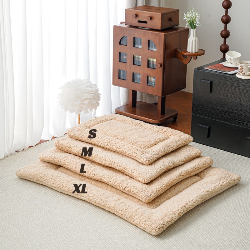 Pet Blankets Factory - Fleece Self Warming Comfortable Home