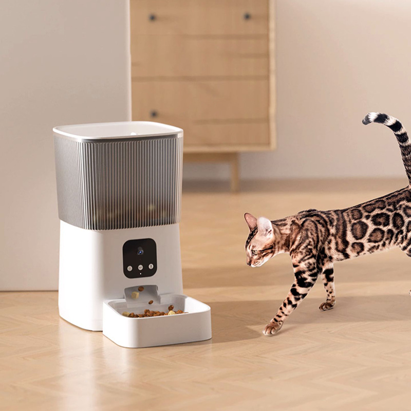 Smart Pet Feeder Manufacturer - Automatic Timed Quantitative Feeding App Remote Control