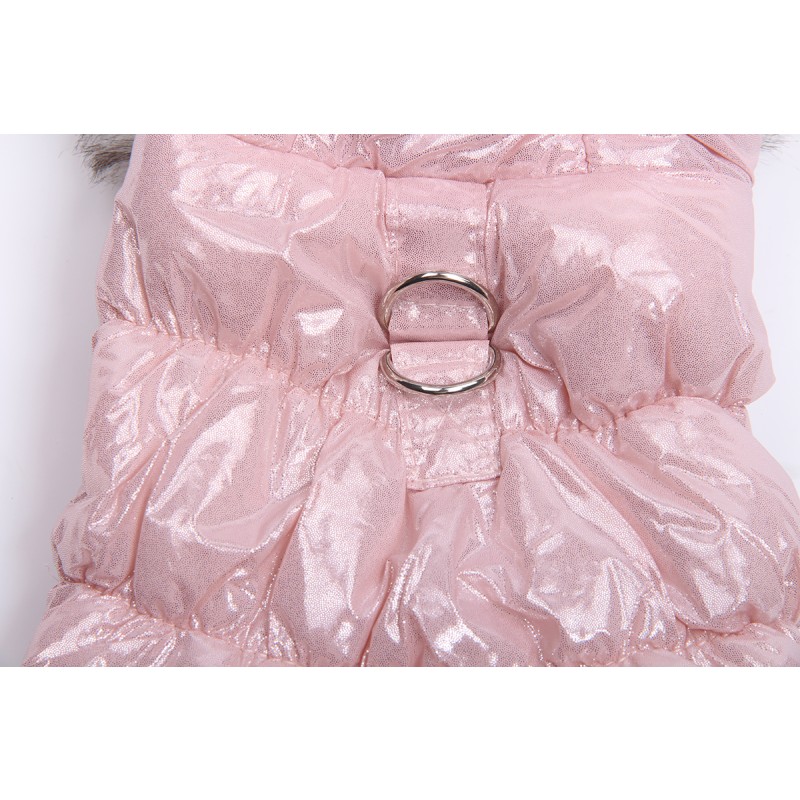 Luxury Dog Coat Supplier - Classic Style Leash Buckle Design