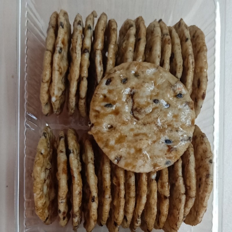 Rice Cracker Supplier - OEM Seaweed Black Sesame BBQ Sweet Chili