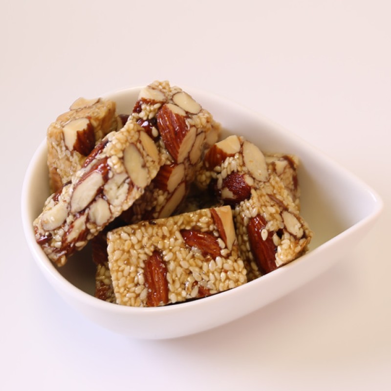 Almond Nut Clusters Manufacturer - OEM High Nutritious Crispy Healthy