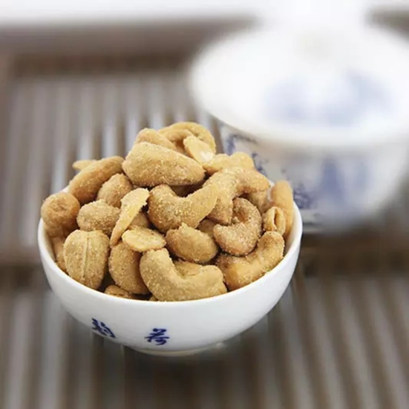 Salt Roasted Cashew Supplier - OEM 100% Organic Cashew Nuts