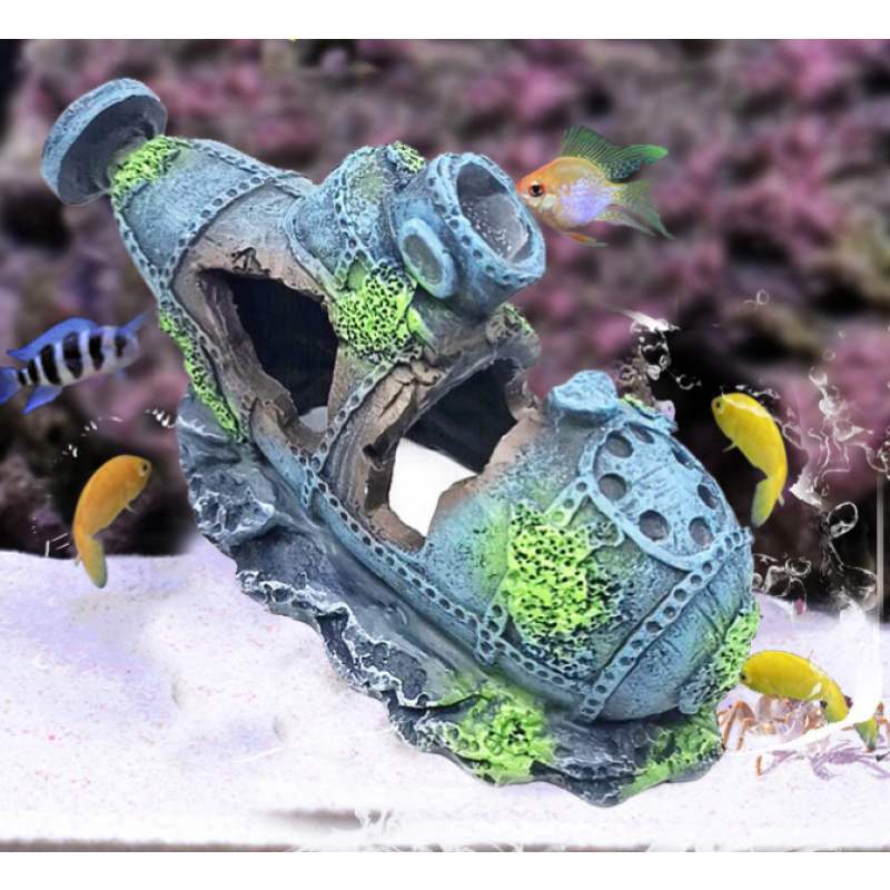 Resin Warship Decor Factory - Pirate Ship Shaped Tank Ornament