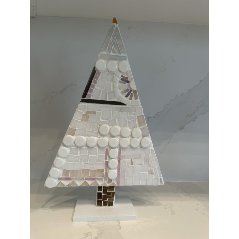 Christmas Tree Manufacturer - Standing Wood Pallet DIY