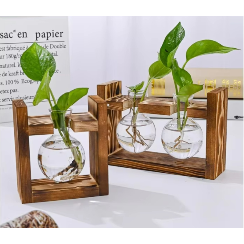 Hydroponic Vase Manufacturer - Round Heart Shape Glass Wood