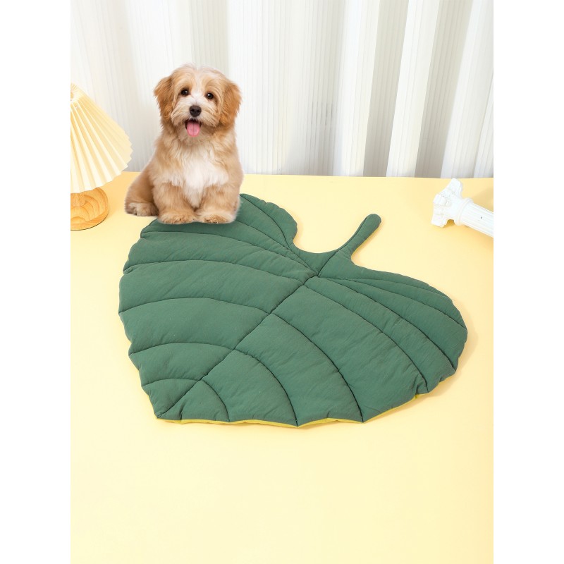 Pet Nest Factory - Warm Comfortable Floor Mat Cover