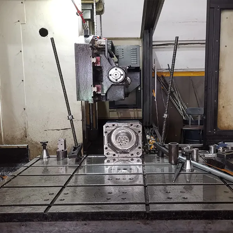 Pet Food Container Mold Supplier - OEM Feeding Toy Injection