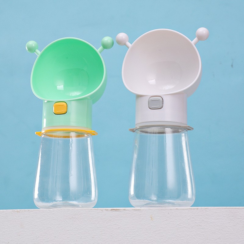 Pet Water Cup Manufacturer - Portable Companion for Bottle Feeding Devices