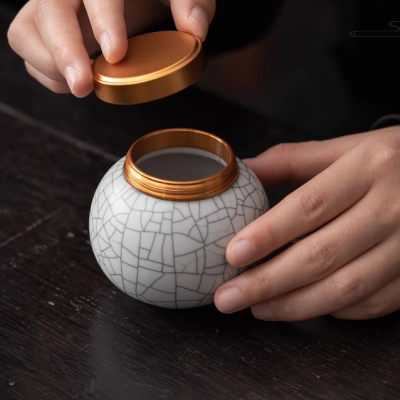 Celadon Pet Urn Supplier - Modern Luxury Small Ceramic Design