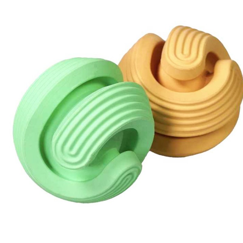 Dog Toy Manufacturer - Self Rolling Treats Ball