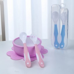 Baby Training Spoon Factory - Soft Silicon Elbow Design