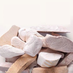 Chicken Breast Factory - Freeze Dried Cat Snacks Chicken Breast Cubes Wholesale Pet Freeze-drying