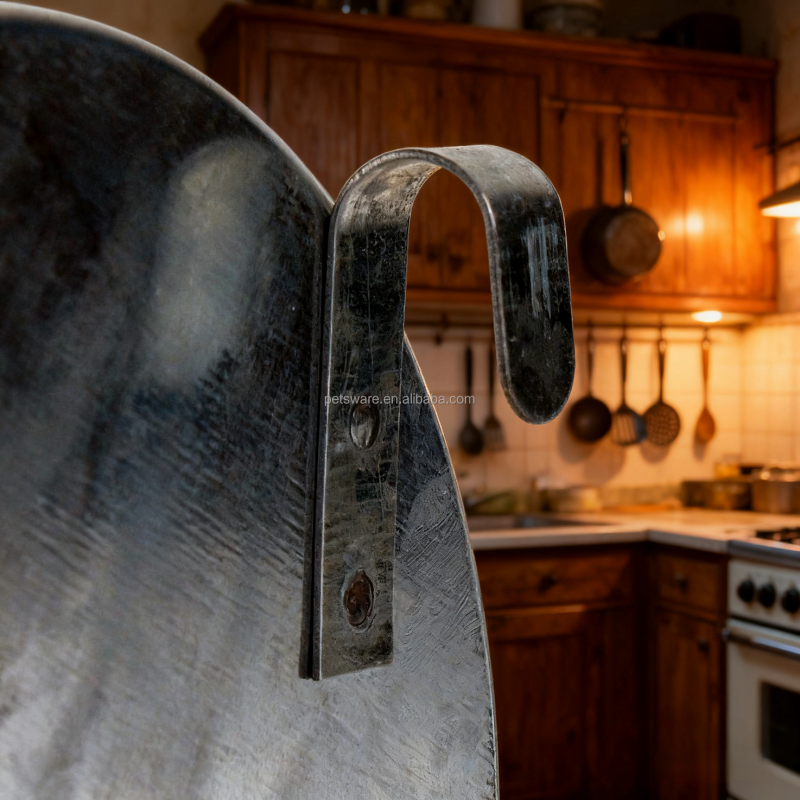 Bucket Waterer Manufacturer - Galvanized Bucket Chicken Waterer Tip Over Bucket Waterer Steel Bucket