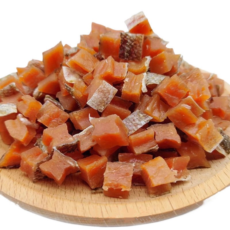 Pet Treats Manufacturer - Customizable High Protein Dried Salmon Cubes with Skin Hair Beautifying