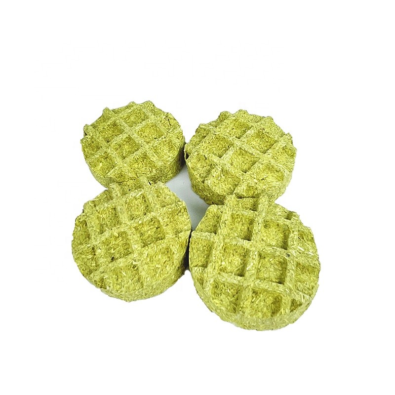 Rabbit Chew Toys Supplier - Waffles Molars Grass Cake