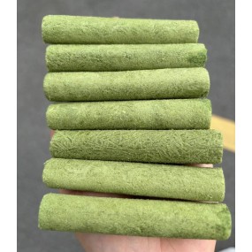 Freeze-Dried Snacks Factory - Customized Logo Freeze Dried Grass Sticks Snacks Chicken Protein Rich