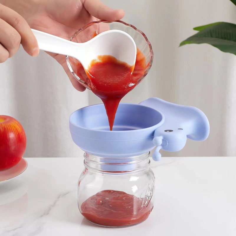 Silicone Funnel Manufacturer - Cute Snail Foldable Kitchen Utensil