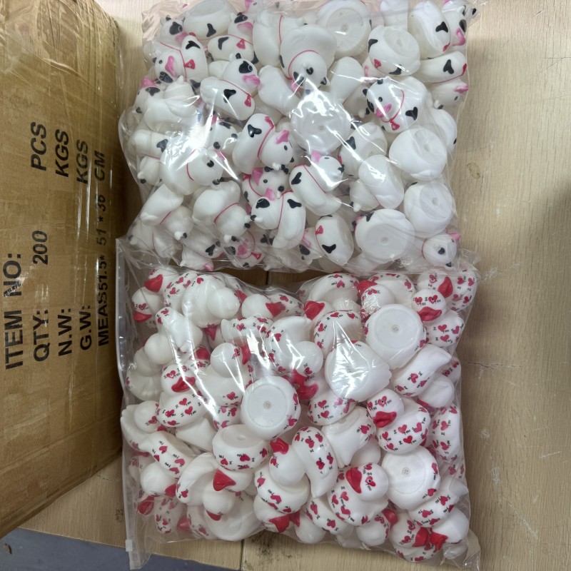 Rubber Duck Manufacturer - Custom Bath Toys Squeeze Squeaky Pool