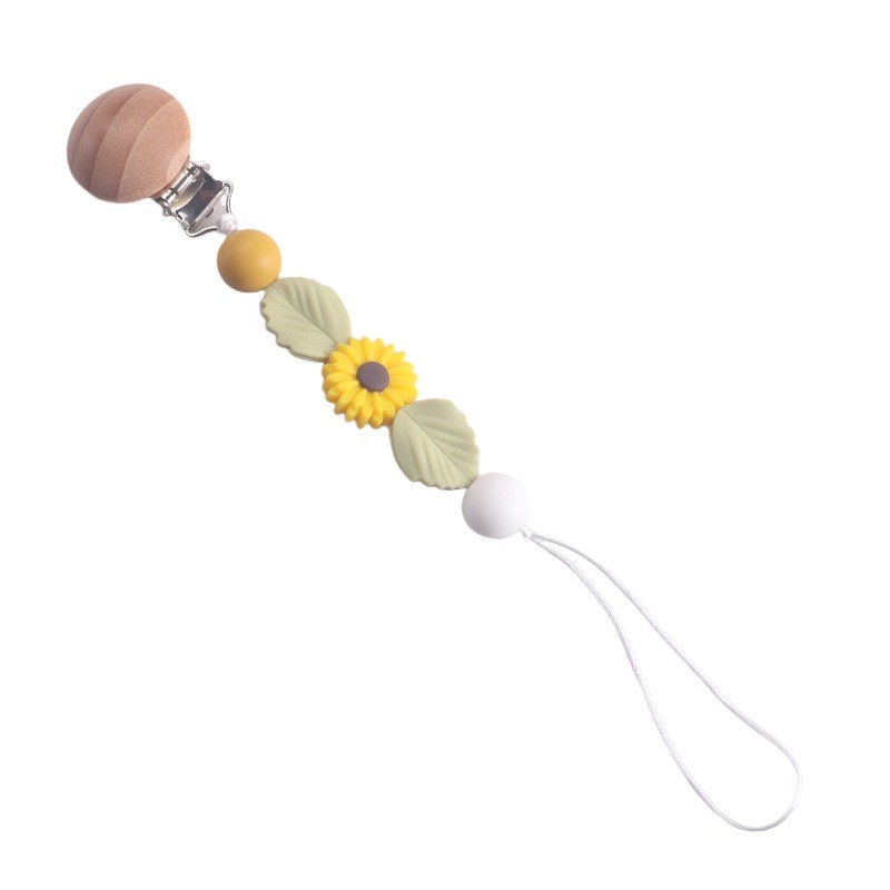 Baby Nipple Clip Factory - Maternal Infant Soft Silicone Bear with Anti-Drop Rope Feature