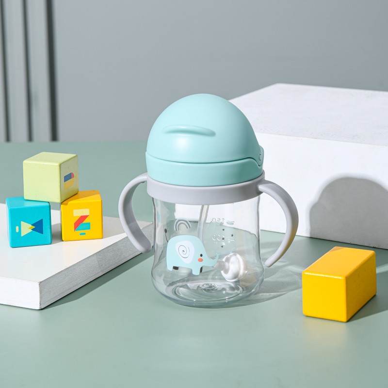 Tableware Supplier - Cartoon Character Plastic Sippy Cups and Water Bottles Baby-Friendly