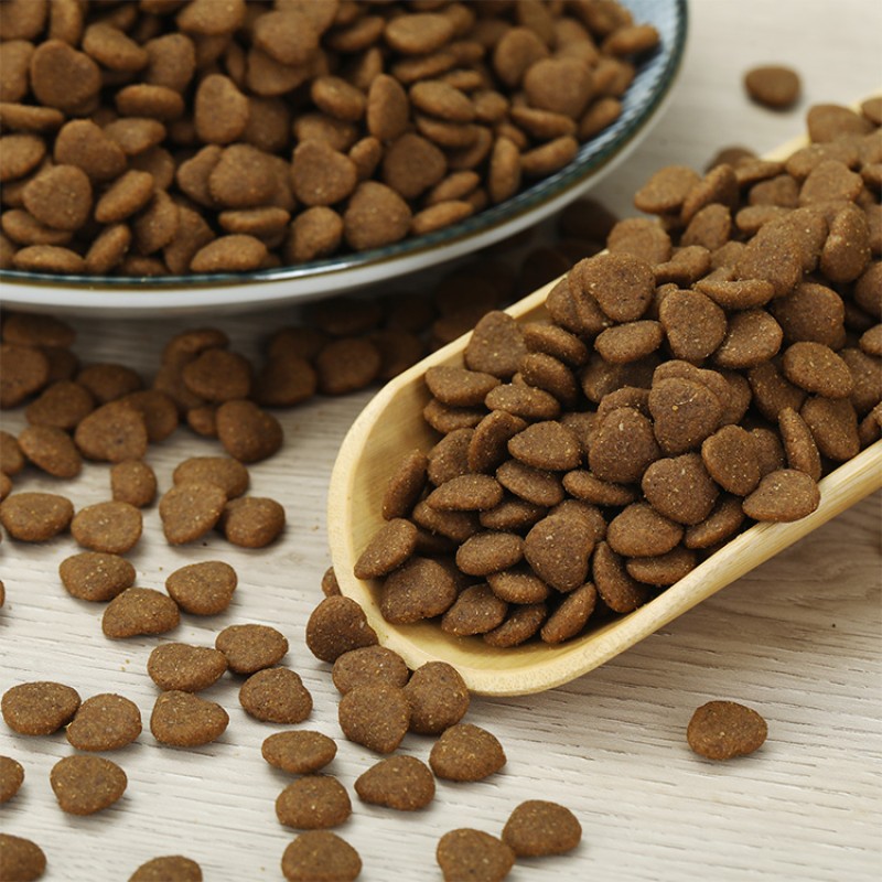 Cat Food Factory - OEM Exports Natural Raw Heart-shaped All Age Formula