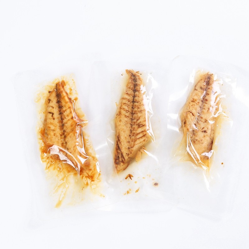 Cat Treats Manufacturer - 100% Natural Delicious Boiled Skipjack Flakes Chicken Taste