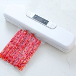 Vacuum Sealer Supplier - Mini Kitchen Automatic Plastic Bag One Key Seal