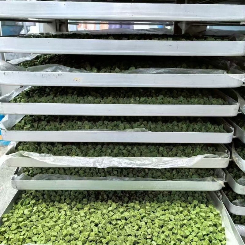 Cat Treats Factory - Factory Freeze-Dried Cat Grass Particles