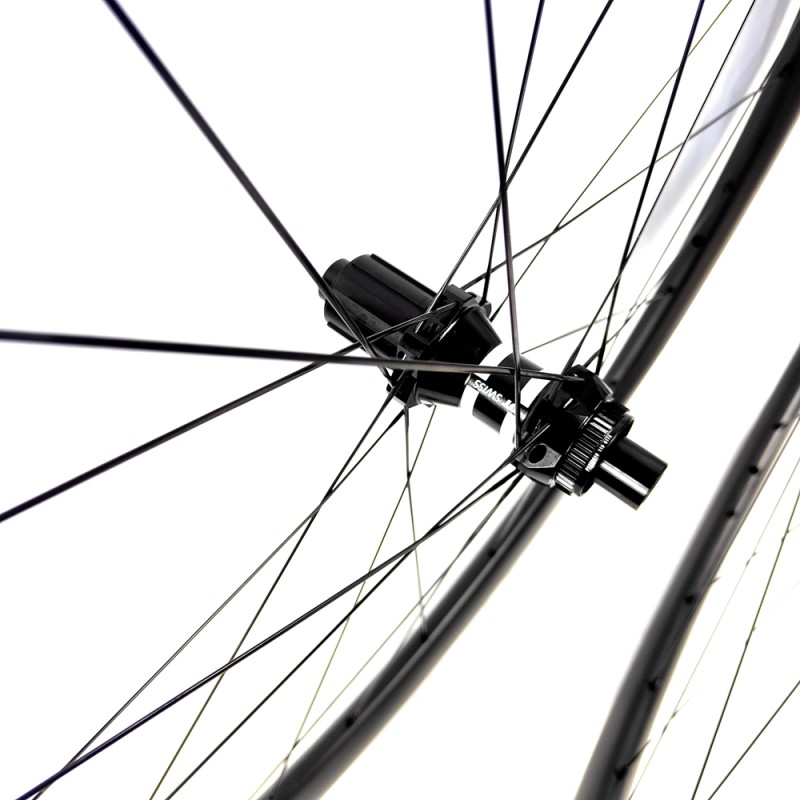 Carbon Cycling Wheels Manufacturer - 38mm High 26mm Wide Tubelees Tubular