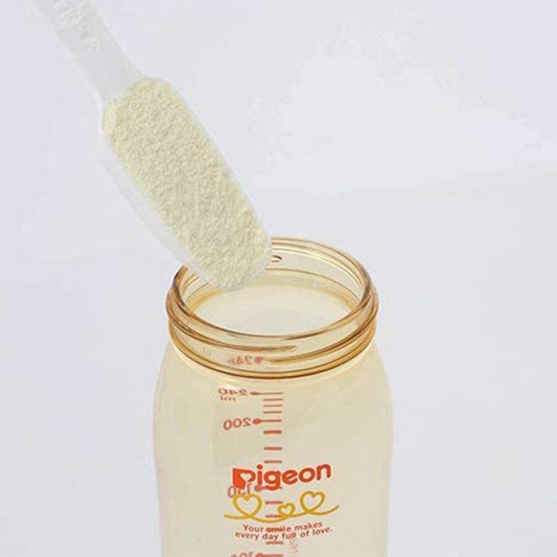 Feeding Bottle Manufacturer - Pigeon 240mL SoftTouch