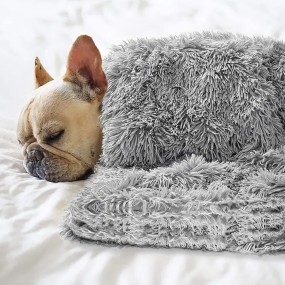Pet Blanket Manufacturer - In Stock Washable Faux Fur Cozy