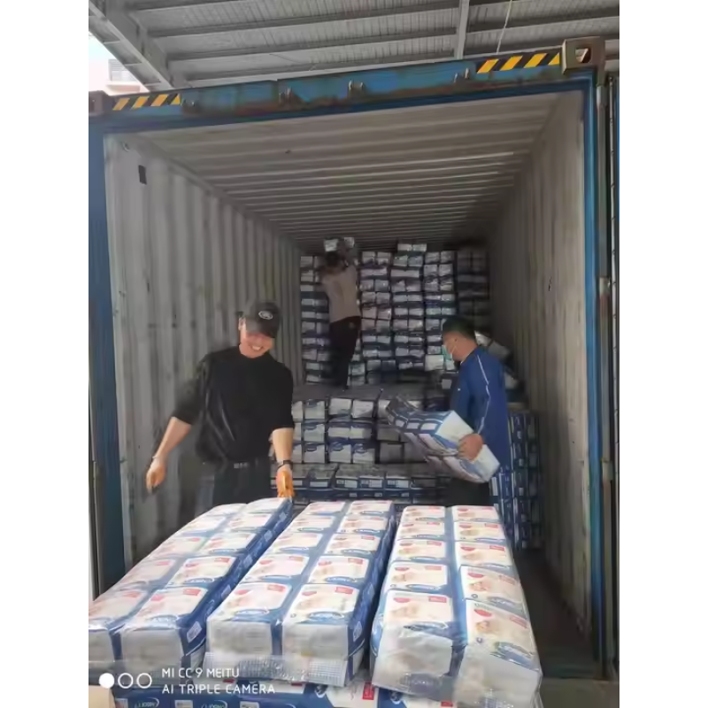 Adult Diaper Manufacturer - Unisoft Comfortable Seniors Bales Daily Use