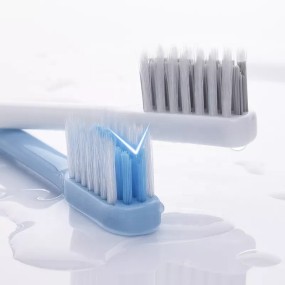 Orthodontic Toothbrush Manufacturer - Natural Handle V Trim