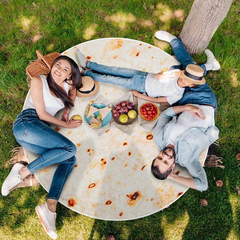 Kids Blanket Manufacturer - Round Pizza Printed for Bed