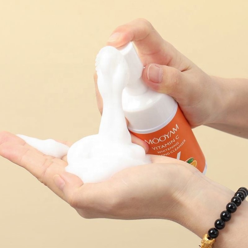 Face Cleanser Supplier - Private Label Vitamin C Deep Cleansing Brush