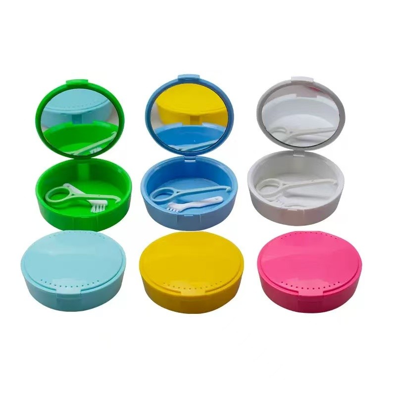 Denture Case Factory - Round Plastic Orthodontic Retainer Container with Mirror