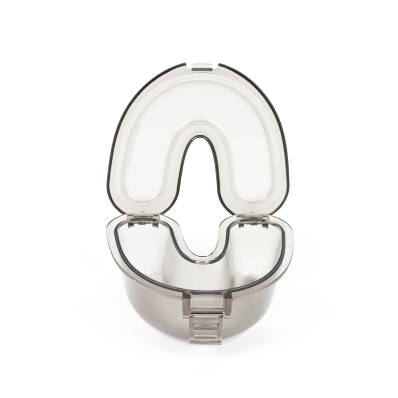 Retainer Case Supplier - Portable U-shaped Aligner Storage Box Solid Design